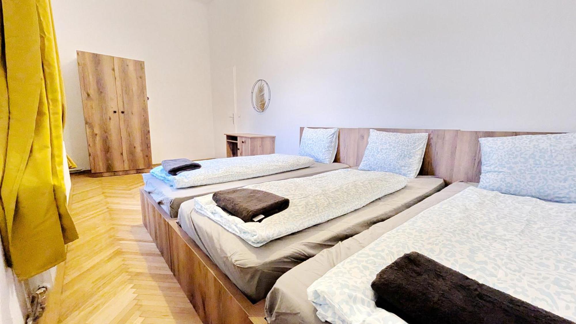 Spacious - 15 Min From Airport & Center, 5 Min From Main-bus Station Ez 1-9 * Vienne