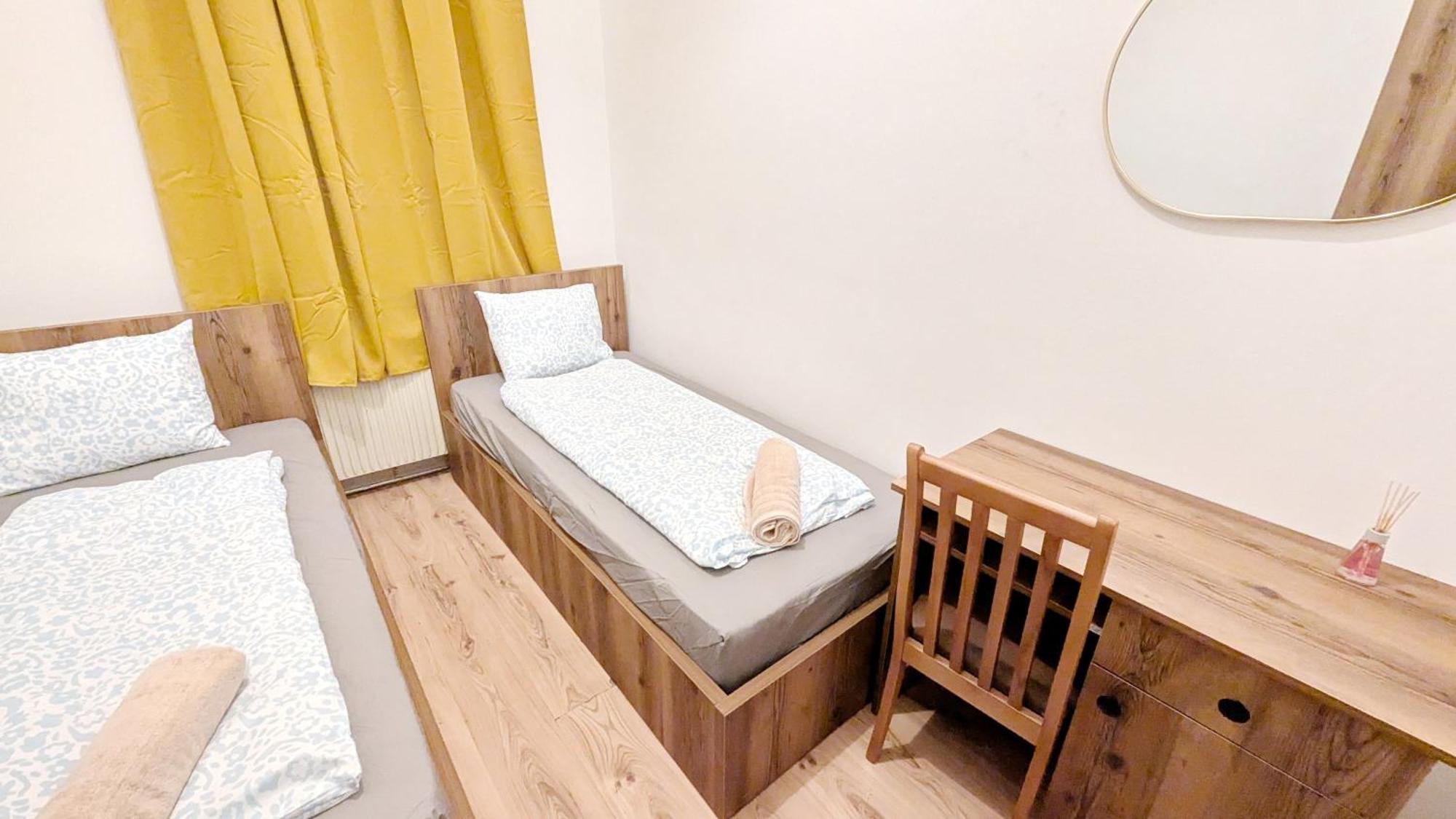 Spacious - 15 Min From Airport & Center, 5 Min From Main-bus Station Ez 1-9 Séjour chez l'habitant