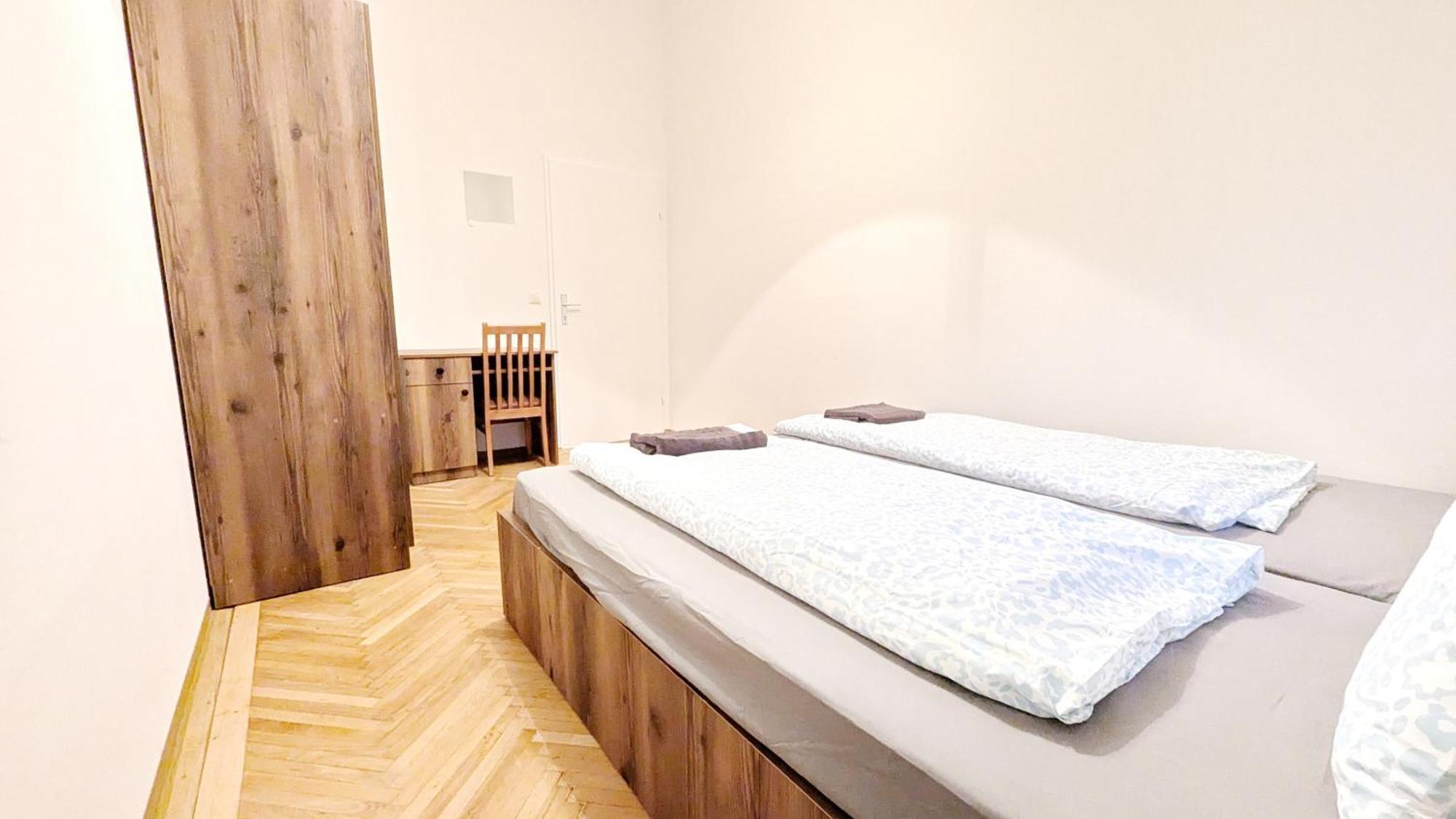 Séjour chez l'habitant Spacious - 15 Min From Airport & Center, 5 Min From Main-bus Station Ez 1-9 Vienne